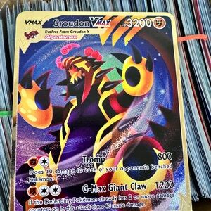 Pokémon Groudon VMAX HP 3200 Metal Gold Card